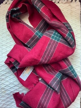 AMERICAN VTG WOOL SCARF RED PLAID